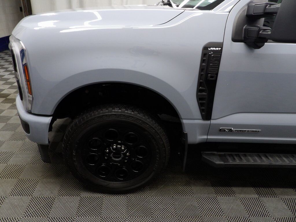 2024 Ford F-250 Super Duty 4x4 Crew Cab Lariat Fond du Lac WI