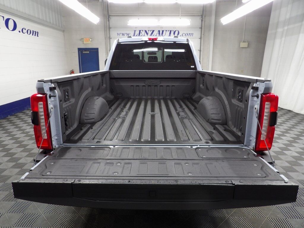 2024 Ford F-250 Super Duty 4x4 Crew Cab Lariat Fond du Lac WI