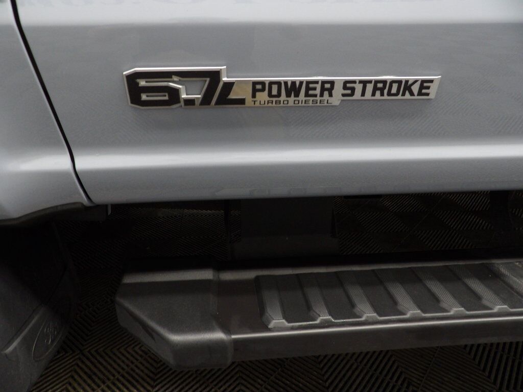 2024 Ford F-250 Super Duty 4x4 Crew Cab Lariat Fond du Lac WI
