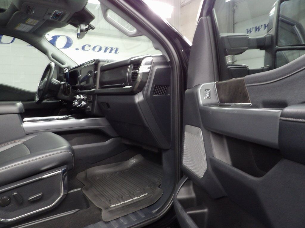 2024 Ford F-250 Super Duty 4x4 Crew Cab Lariat Fond du Lac WI