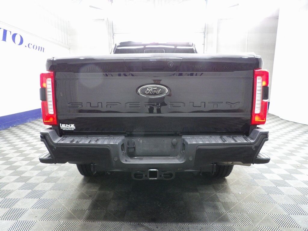 2024 Ford F-250 Super Duty 4x4 Crew Cab Lariat Fond du Lac WI