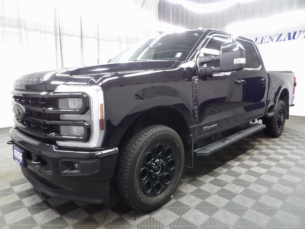 2024 Ford F-250 Super Duty 4x4 Crew Cab Lariat Fond du Lac WI