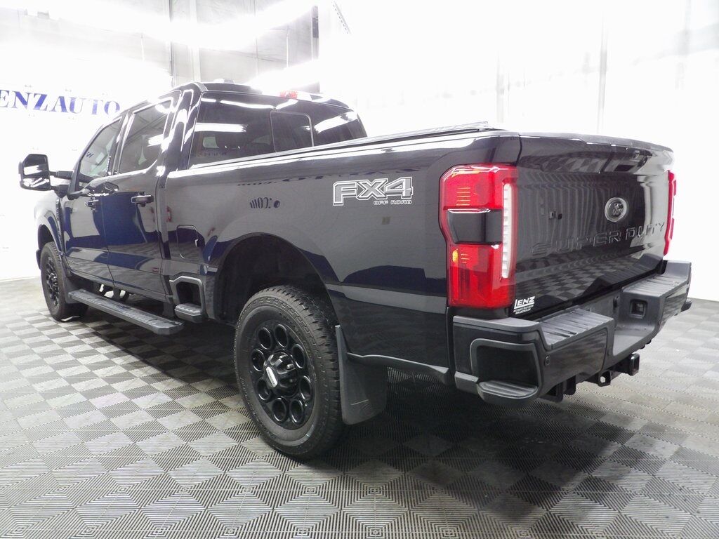 2024 Ford F-250 Super Duty 4x4 Crew Cab Lariat Fond du Lac WI