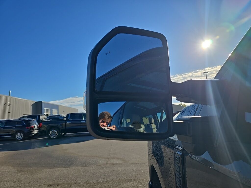 2024 Ford F-250 Super Duty 4x4 Crew Cab Lariat Fond du Lac WI