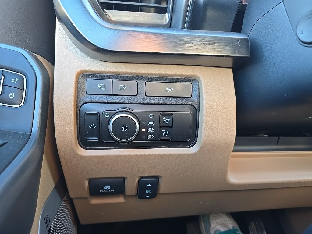 2024 Ford F-250 Super Duty 4x4 Crew Cab Lariat Fond du Lac WI