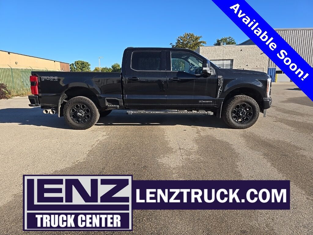 2024 Ford F-250 Super Duty 4x4 Crew Cab Lariat Fond du Lac WI