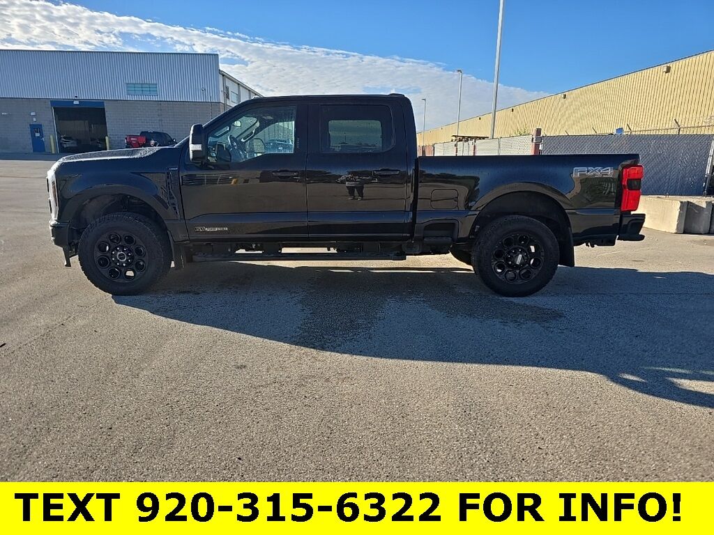2024 Ford F-250 Super Duty 4x4 Crew Cab Lariat Fond du Lac WI