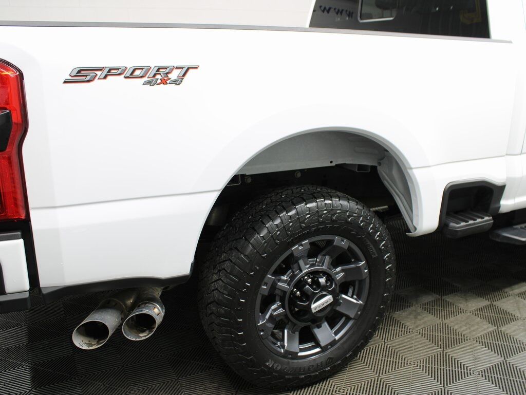 2024 Ford F-250 Super Duty 4x4 Crew Cab Lariat Fond du Lac WI