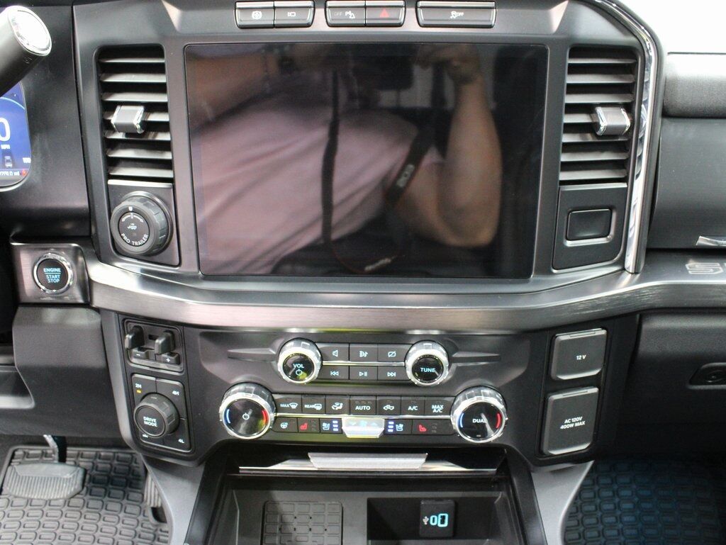 2024 Ford F-250 Super Duty 4x4 Crew Cab Lariat Fond du Lac WI