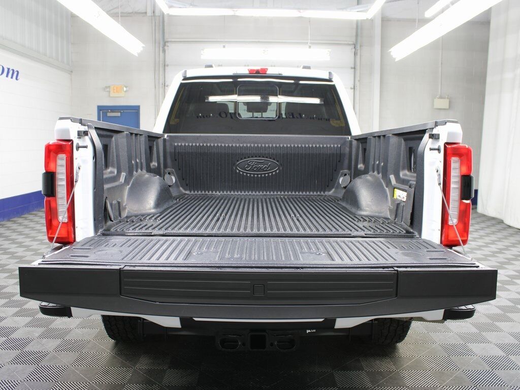 2024 Ford F-250 Super Duty 4x4 Crew Cab Lariat Fond du Lac WI