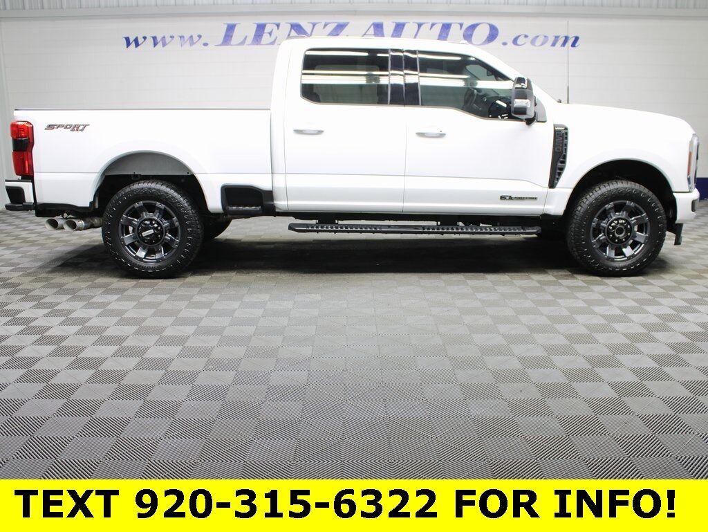 2024 Ford F-250 Super Duty 4x4 Crew Cab Lariat Fond du Lac WI