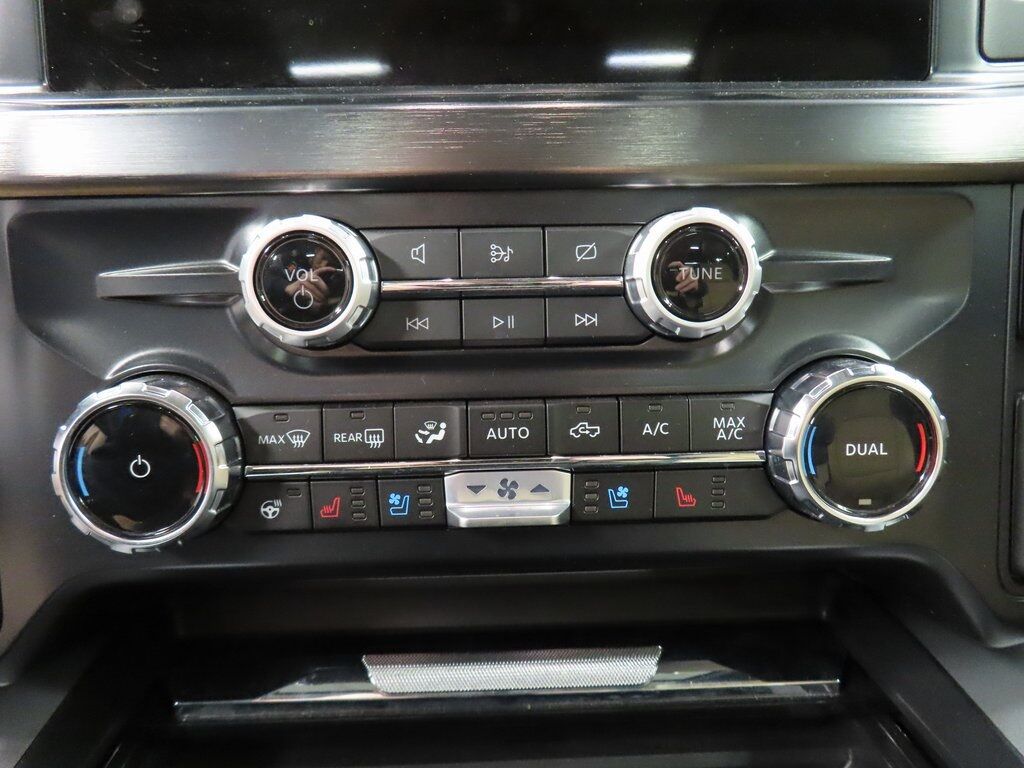 2024 Ford F-250 Super Duty 4x4 Crew Cab Lariat Fond du Lac WI