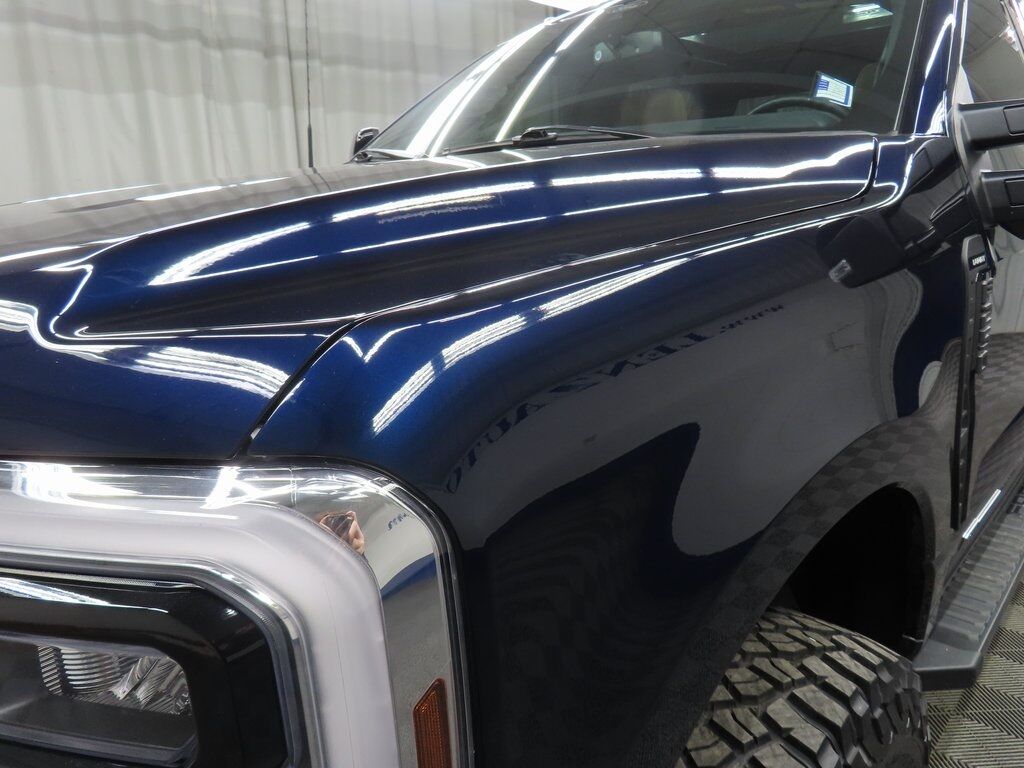 2024 Ford F-250 Super Duty 4x4 Crew Cab Lariat Fond du Lac WI