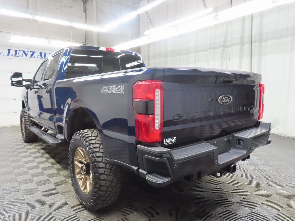 2024 Ford F-250 Super Duty 4x4 Crew Cab Lariat Fond du Lac WI