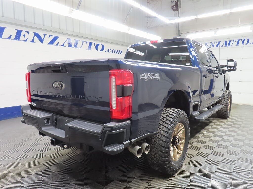 2024 Ford F-250 Super Duty 4x4 Crew Cab Lariat Fond du Lac WI