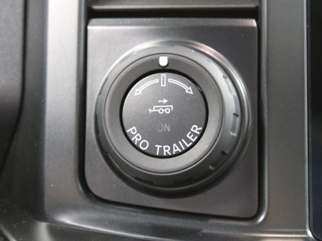 2024 Ford F-250 Super Duty 4x4 Crew Cab Lariat Fond du Lac WI
