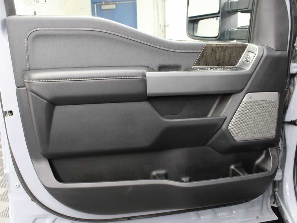 2024 Ford F-250 Super Duty 4x4 Crew Cab Lariat Fond du Lac WI