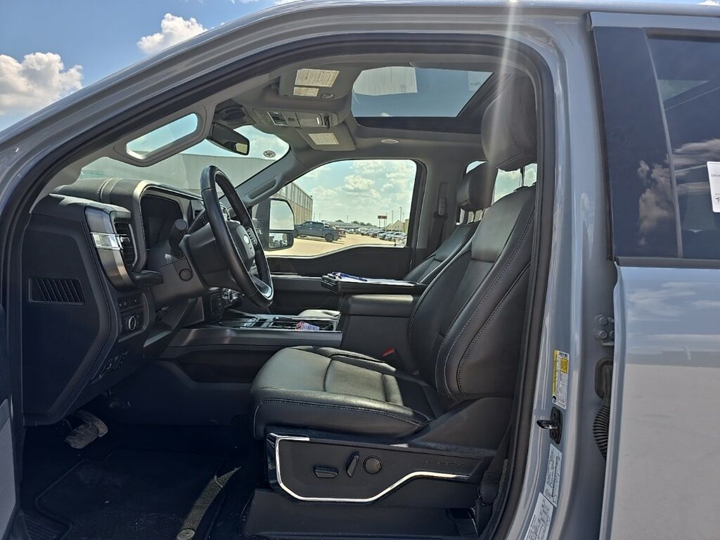 2024 Ford F-250 Super Duty 4x4 Crew Cab Lariat Fond du Lac WI