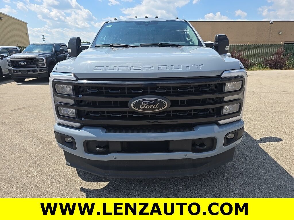 2024 Ford F-250 Super Duty 4x4 Crew Cab Lariat Fond du Lac WI