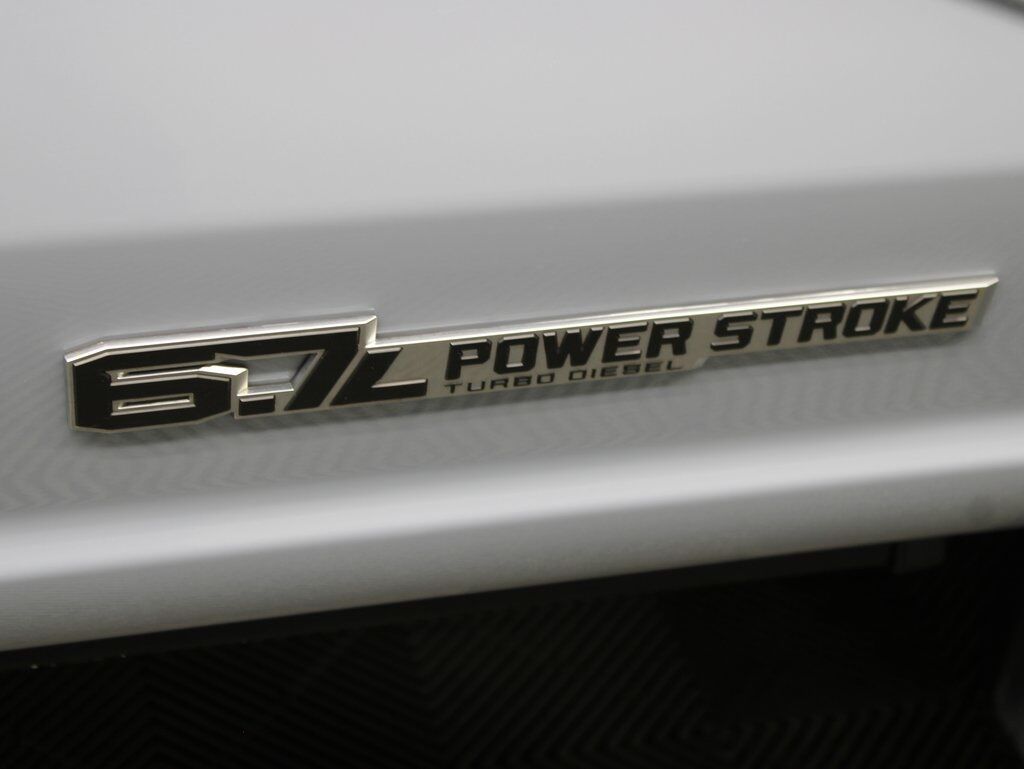2024 Ford F-250 Super Duty 4x4 Crew Cab Lariat Fond du Lac WI