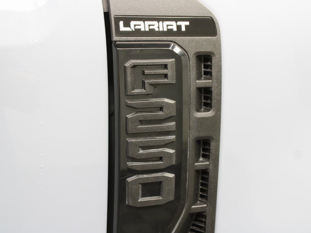 2024 Ford F-250 Super Duty 4x4 Crew Cab Lariat Fond du Lac WI