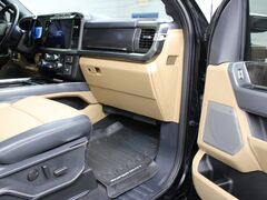 2024 Ford F-250 Super Duty 4x4 Crew Cab Lariat Fond du Lac WI