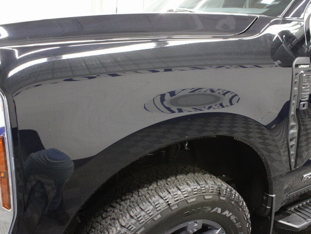 2024 Ford F-250 Super Duty 4x4 Crew Cab Lariat Fond du Lac WI