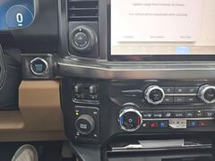 2024 Ford F-250 Super Duty 4x4 Crew Cab Lariat Fond du Lac WI