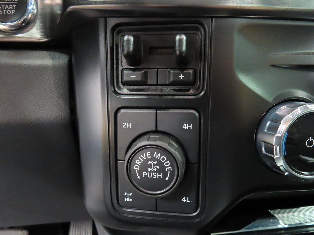 2024 Ford F-250 Super Duty 4x4 Crew Cab Lariat Fond du Lac WI