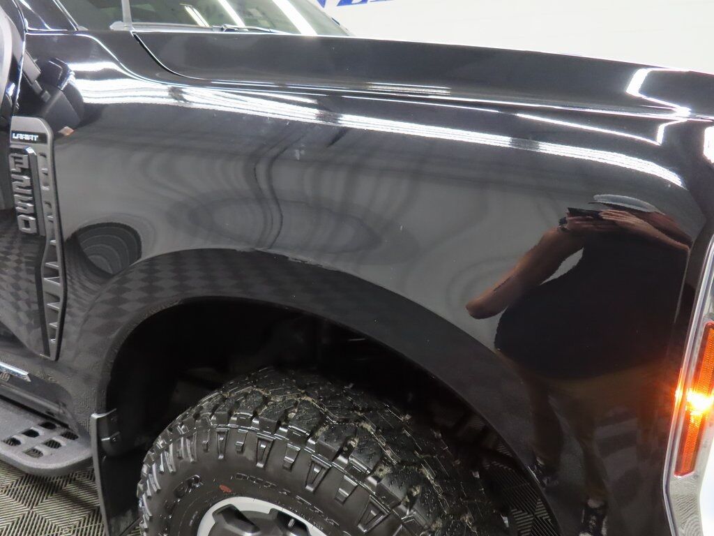2024 Ford F-250 Super Duty 4x4 Crew Cab Lariat Fond du Lac WI