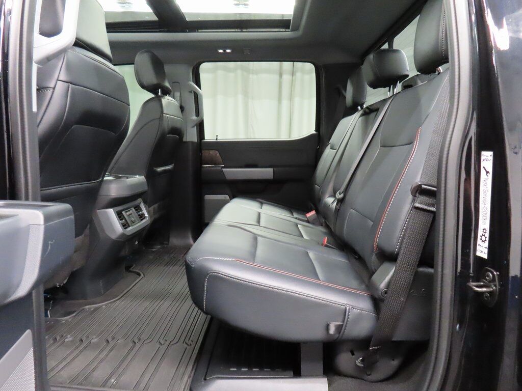 2024 Ford F-250 Super Duty 4x4 Crew Cab Lariat Fond du Lac WI