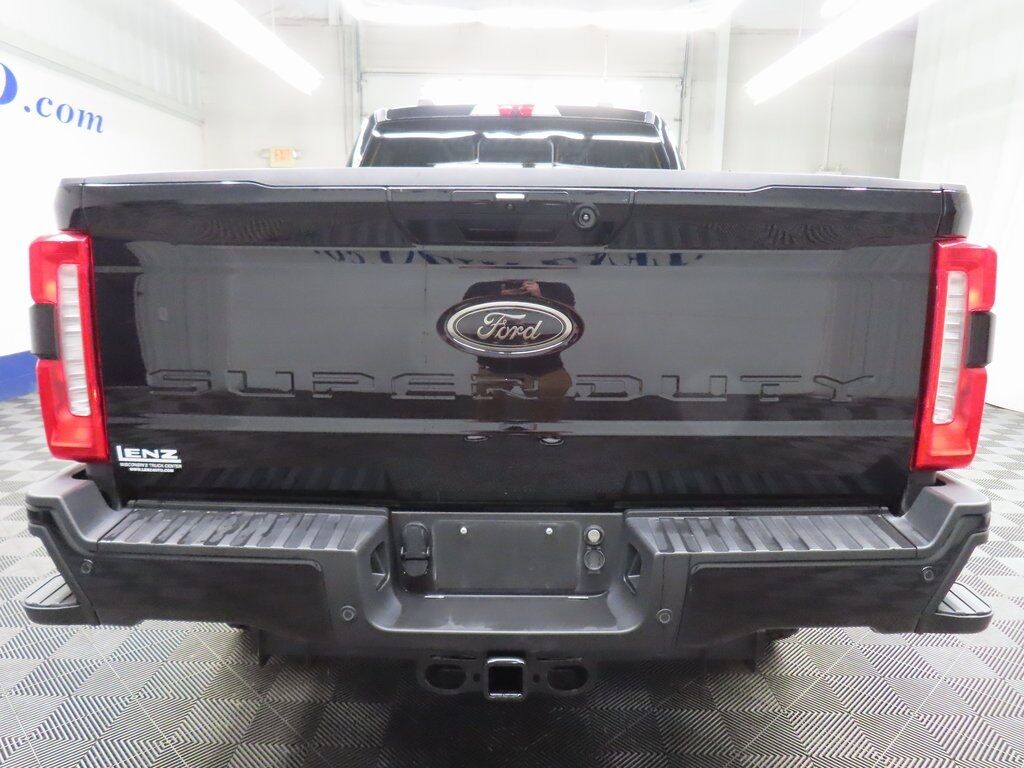 2024 Ford F-250 Super Duty 4x4 Crew Cab Lariat Fond du Lac WI