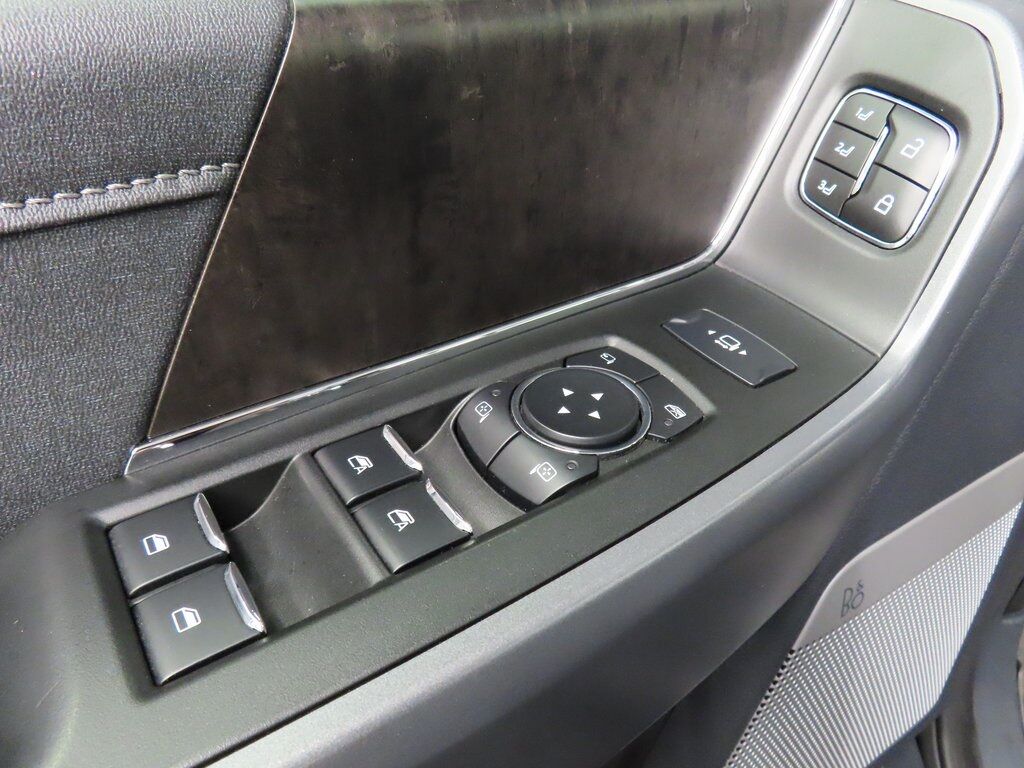 2024 Ford F-250 Super Duty 4x4 Crew Cab Lariat Fond du Lac WI