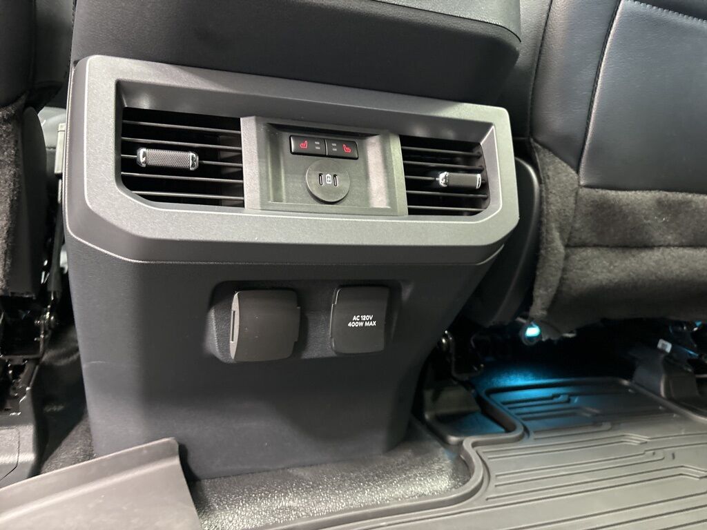 2024 Ford F-250 Super Duty 4x4 Crew Cab Lariat Fond du Lac WI