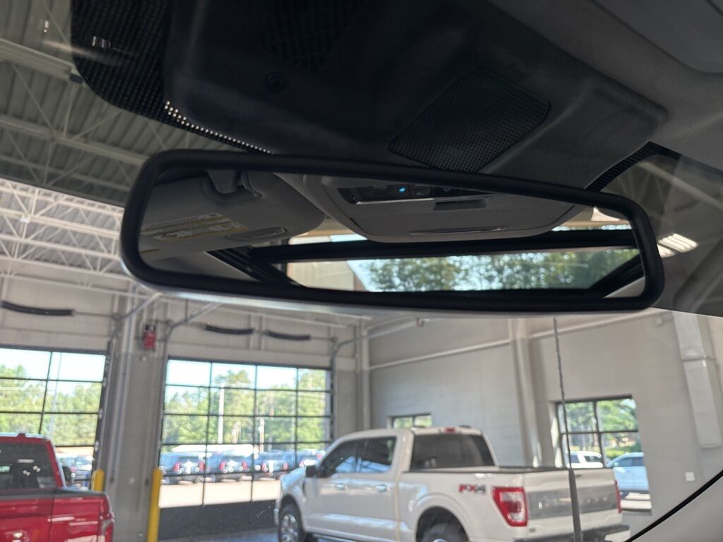 2024 Ford F-250 Super Duty 4x4 Crew Cab Lariat Minocqua WI