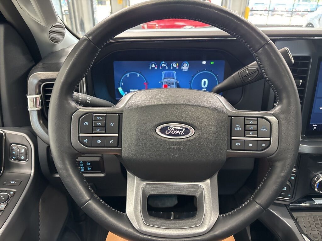 2024 Ford F-250 Super Duty 4x4 Crew Cab Lariat Minocqua WI