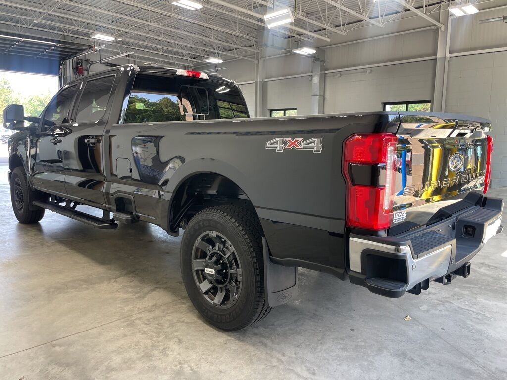 2024 Ford F-250 Super Duty 4x4 Crew Cab Lariat Minocqua WI