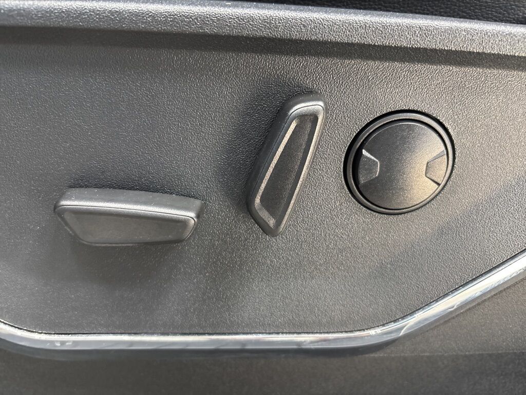 2024 Ford F-250 Super Duty 4x4 Crew Cab Lariat Minocqua WI