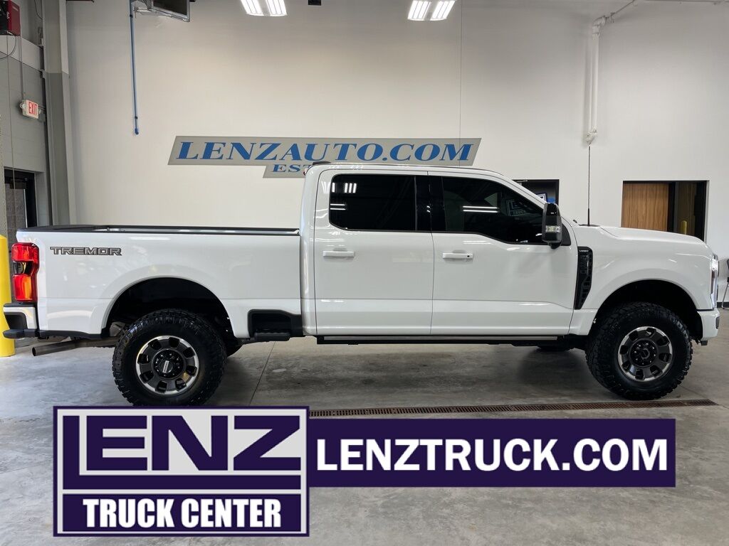 2024 Ford F-250 Super Duty 4x4 Crew Cab Lariat Minocqua WI
