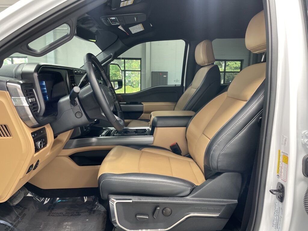 2024 Ford F-250 Super Duty 4x4 Crew Cab Lariat Minocqua WI