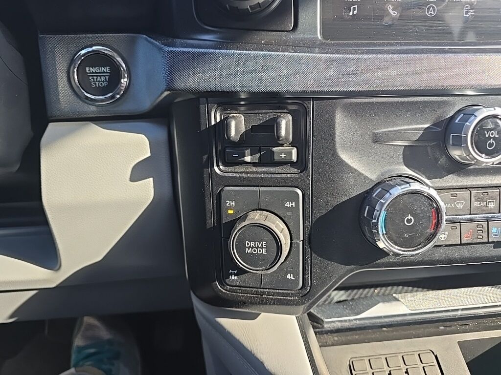 2024 Ford F-250 Super Duty 4x4 Crew Cab Limited Fond du Lac WI