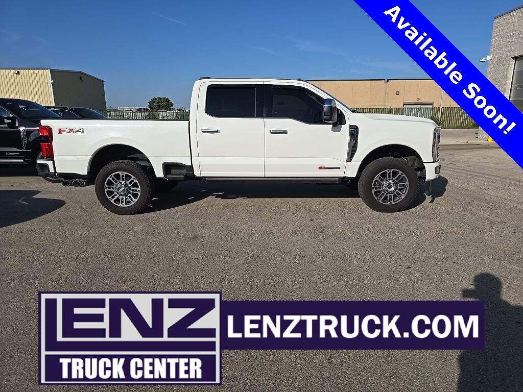 2024 Ford F-250 Super Duty 4x4 Crew Cab Limited Fond du Lac WI