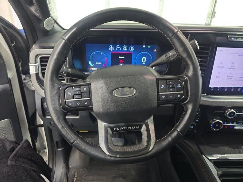 2024 Ford F-250 Super Duty 4x4 Crew Cab Platinum Fond du Lac WI
