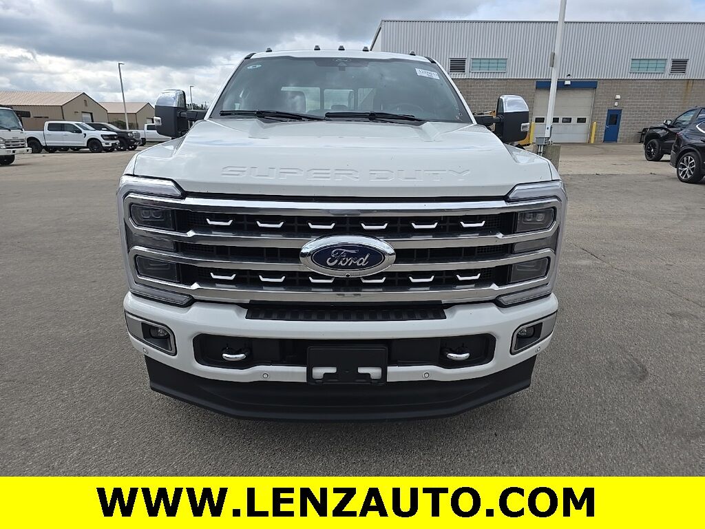 2024 Ford F-250 Super Duty 4x4 Crew Cab Platinum Fond du Lac WI