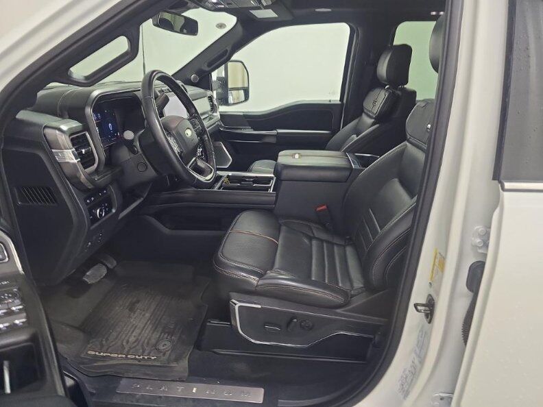 2024 Ford F-250 Super Duty 4x4 Crew Cab Platinum Fond du Lac WI