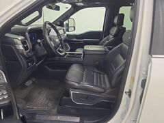 2024 Ford F-250 Super Duty 4x4 Crew Cab Platinum Fond du Lac WI