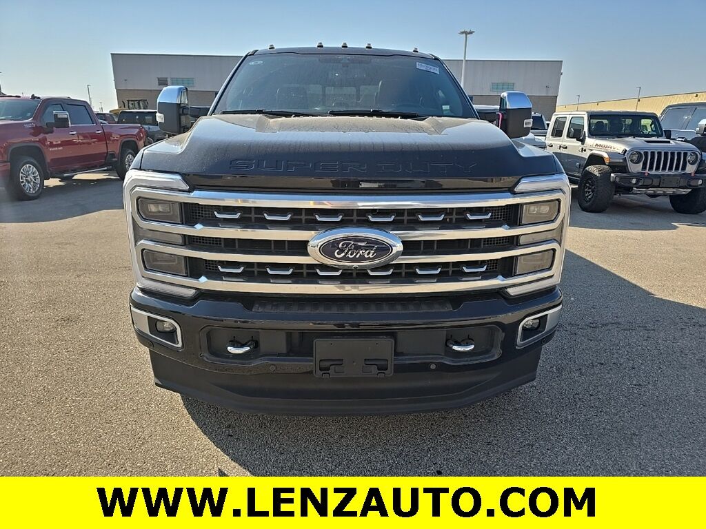 2024 Ford F-250 Super Duty 4x4 Crew Cab Platinum Fond du Lac WI