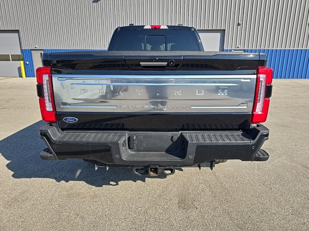 2024 Ford F-250 Super Duty 4x4 Crew Cab Platinum Fond du Lac WI