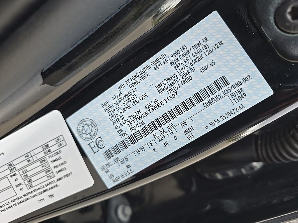 2024 Ford F-250 Super Duty 4x4 Crew Cab Platinum Fond du Lac WI