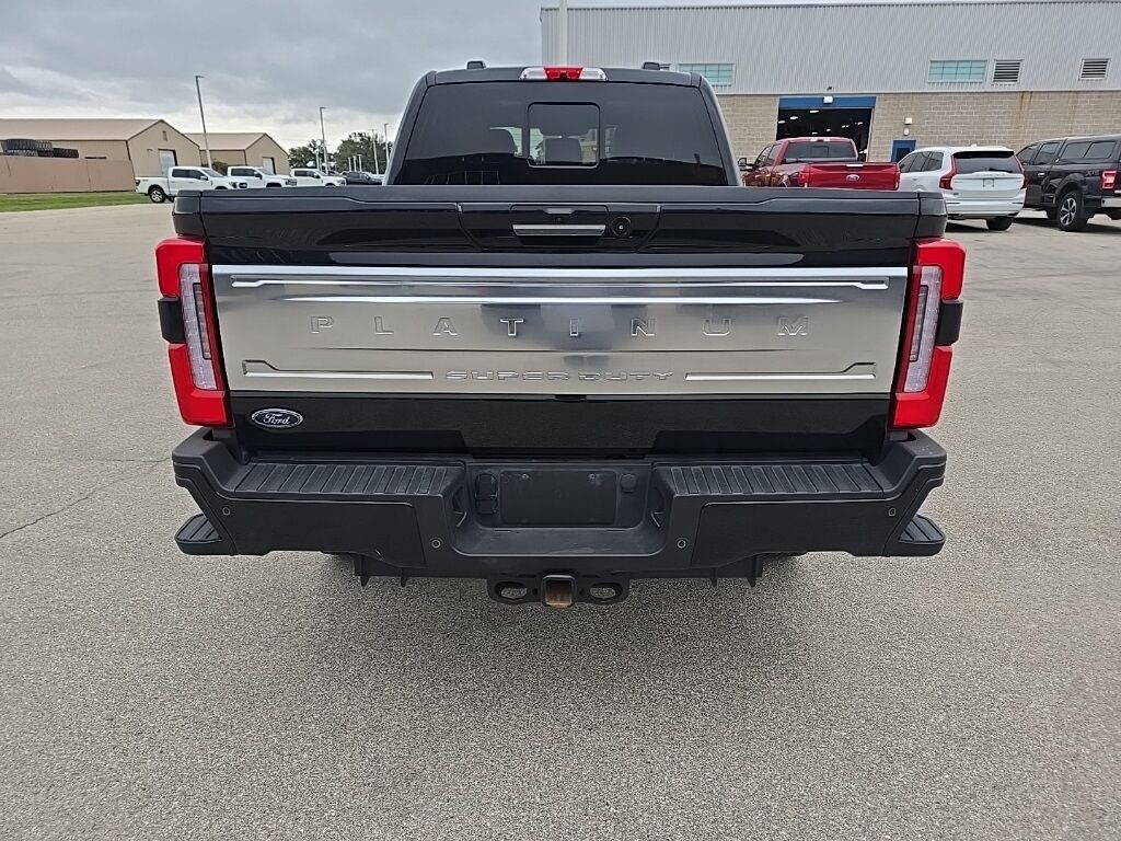 2024 Ford F-250 Super Duty 4x4 Crew Cab Platinum Fond du Lac WI